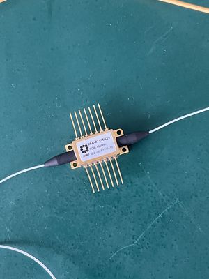 Janhoo 1550nm G35 Polarização Mantenimento SOA Borboleta SOA Semicondutor Amplificador Óptico dependente da polarização